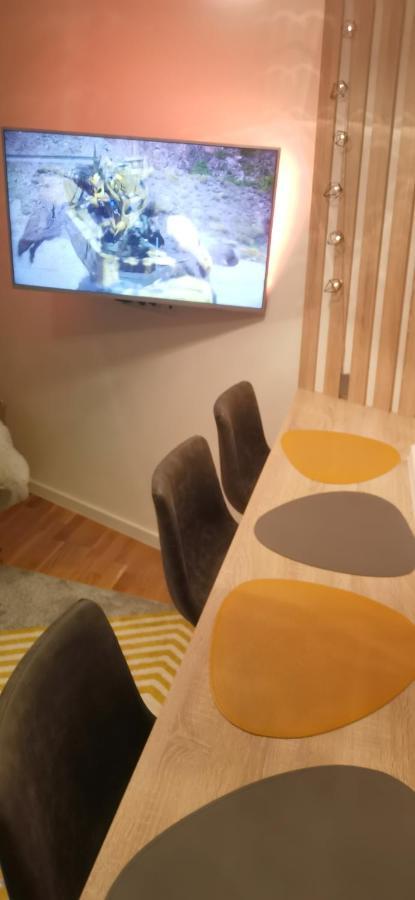 Vukov Vis 09 - With A Bedroom Apartment